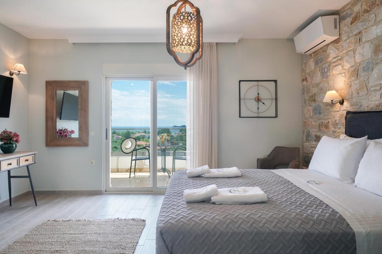 Mon Avis Boutique Hotel Chrisi Ammoudia Esterno foto