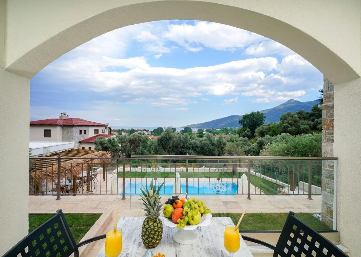 Mon Avis Boutique Hotel Chrisi Ammoudia Esterno foto